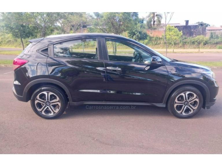 HONDA - HR-V - 2016/2016 - Preta - R$ 88.900,00